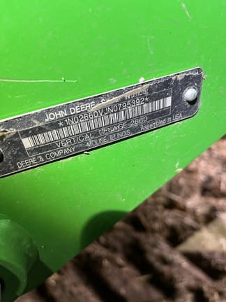 Image of John Deere 2660VT equipment image 4