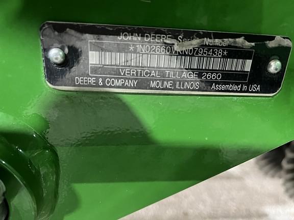 Image of John Deere 2660VT equipment image 1