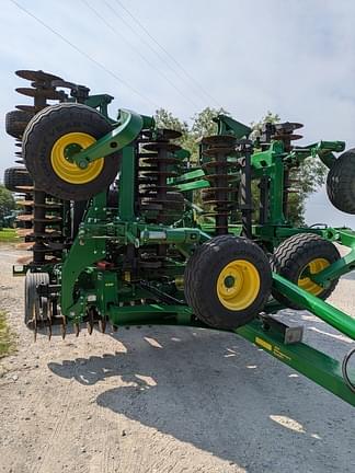 Image of John Deere 2660VT equipment image 1