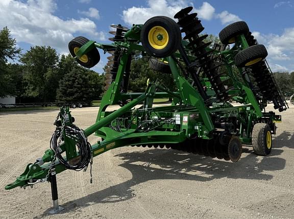 Image of John Deere 2660VT Primary image