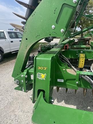 Image of John Deere 2660VT equipment image 4