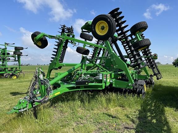 Image of John Deere 2660VT Primary image
