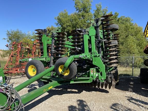 Image of John Deere 2660VT Primary image