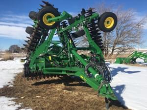 2022 John Deere 2660VT Image