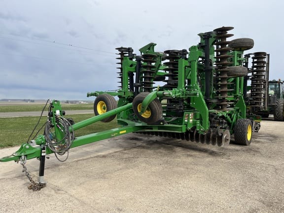2022 John Deere 2660VT Equipment Image0