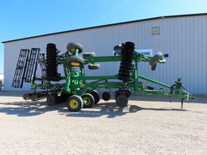 2022 John Deere 2660VT Image