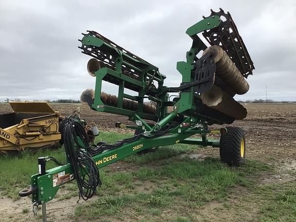 Image of John Deere 2680H equipment image 1