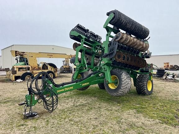 Image of John Deere 2680H equipment image 2