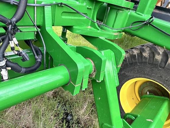 Image of John Deere 2680H equipment image 4