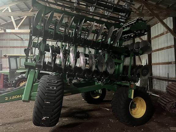 Image of John Deere 2680H equipment image 3