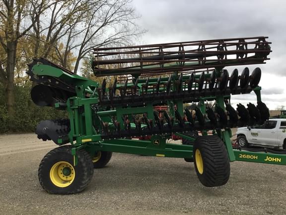 Image of John Deere 2680H equipment image 2