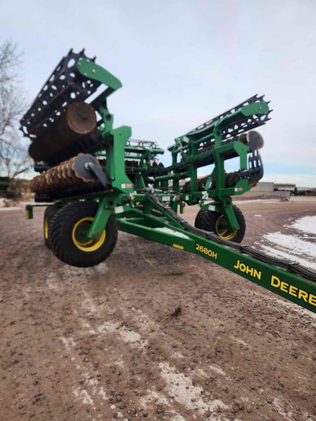 Image of John Deere 2680H equipment image 4