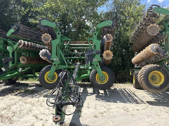 2022 John Deere 2680H Equipment Image0