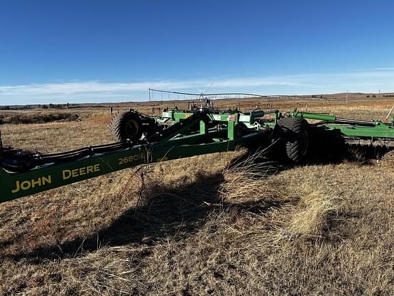 Image of John Deere 2680H equipment image 1