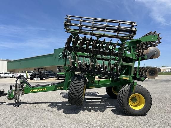 Image of John Deere 2680H equipment image 1