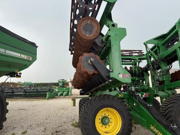 Image of John Deere 2680H equipment image 1