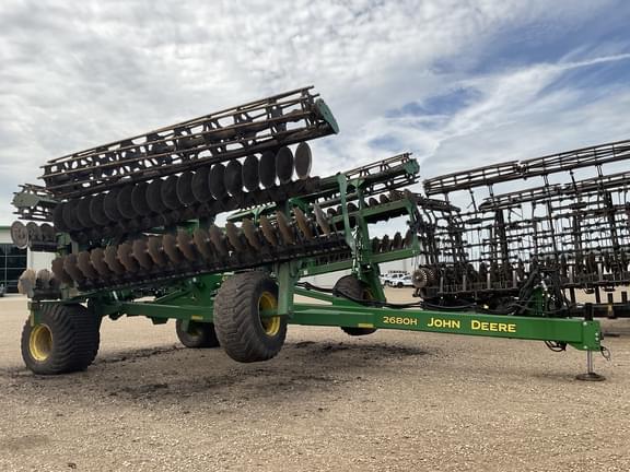 Image of John Deere 2680H equipment image 1