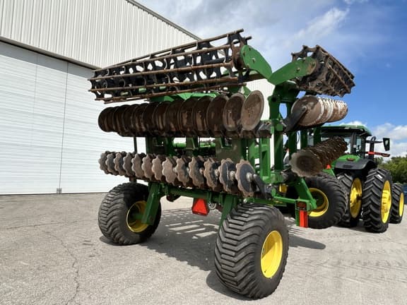 Image of John Deere 2680H equipment image 1
