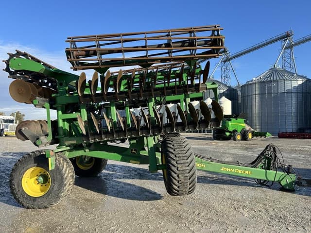 Image of John Deere 2680H equipment image 3