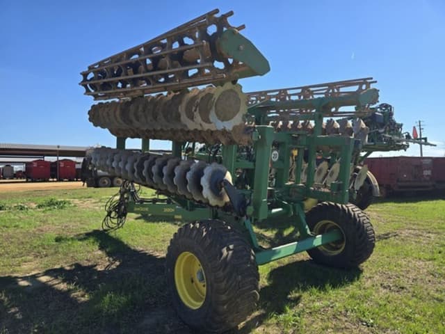 Image of John Deere 2680H equipment image 4