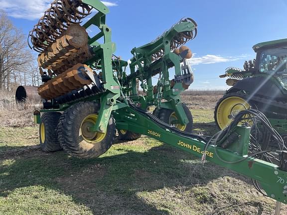 Image of John Deere 2680H equipment image 2