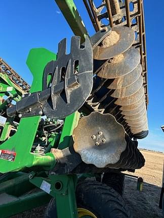 Image of John Deere 2680H equipment image 1