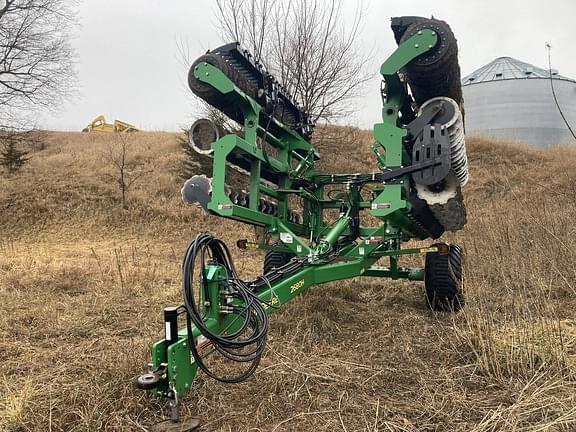 Image of John Deere 2680H equipment image 1