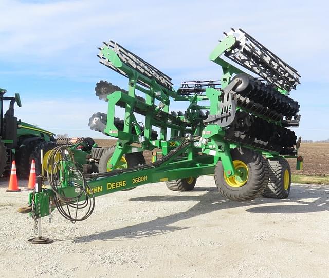 Image of John Deere 2680H equipment image 2