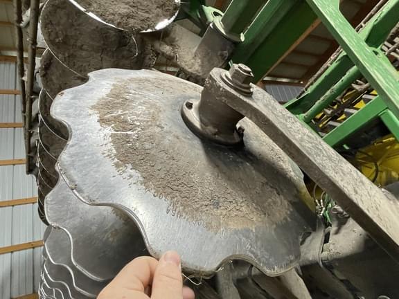 Image of John Deere 2680H equipment image 1