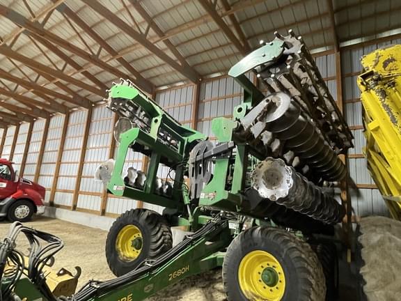 Image of John Deere 2680H equipment image 2