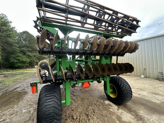 Image of John Deere 2680H equipment image 4