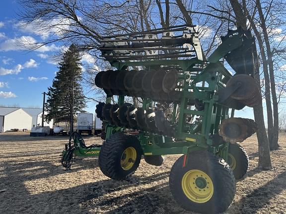 Image of John Deere 2680H equipment image 3