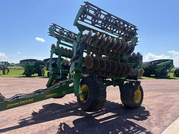 Image of John Deere 2680H equipment image 2