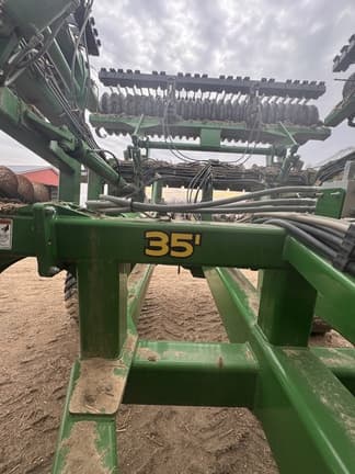 Image of John Deere 2680H equipment image 1