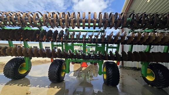 Image of John Deere 2680H equipment image 1