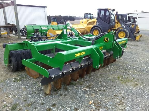 Image of John Deere 2680H equipment image 2