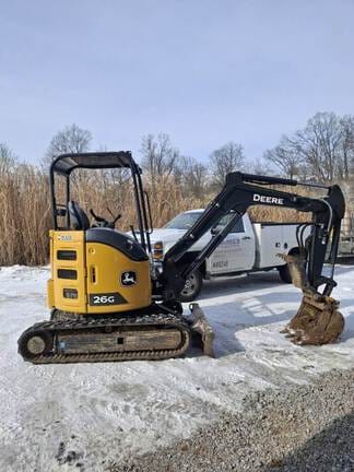 2022 John Deere 26G Equipment Image0