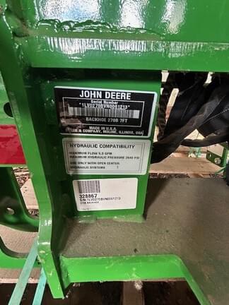 Image of John Deere 270B equipment image 4