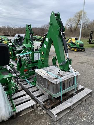 Image of John Deere 270B equipment image 4