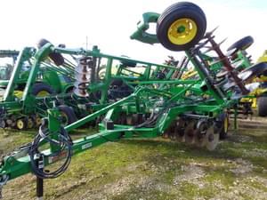 2022 John Deere 2720 Image