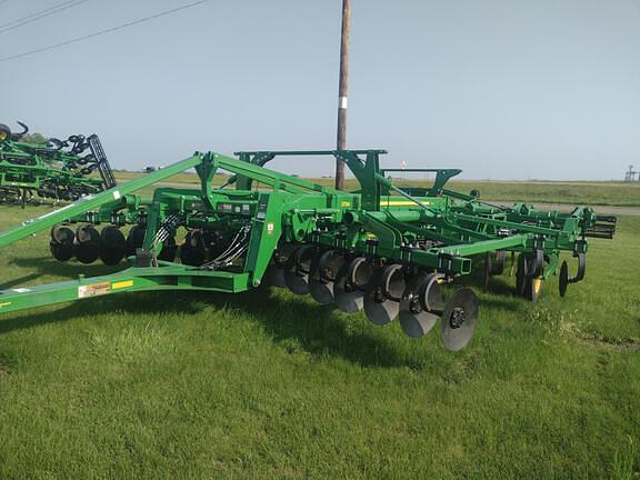 Image of John Deere 2730 Primary image