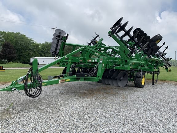 Main image John Deere 2730