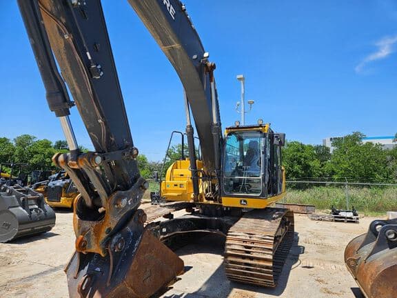 Image of John Deere 300G LC equipment image 3