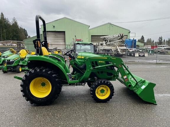 Image of John Deere 3025D equipment image 4