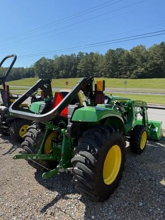 Image of John Deere 3025D equipment image 3