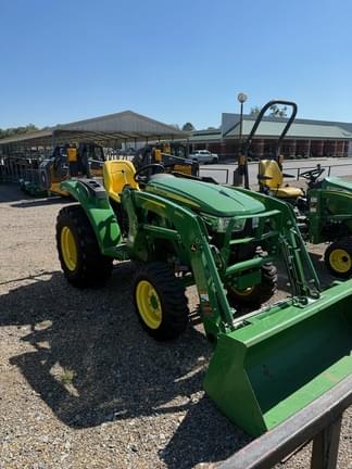Image of John Deere 3025D equipment image 1