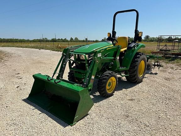 Image of John Deere 3025D equipment image 2