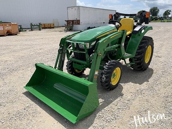 Image of John Deere 3025D equipment image 2