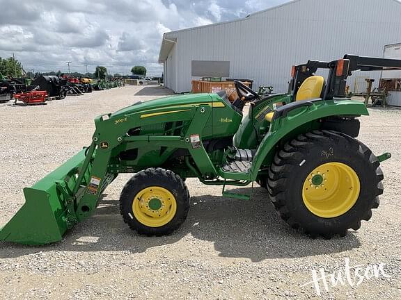 Image of John Deere 3025D equipment image 3