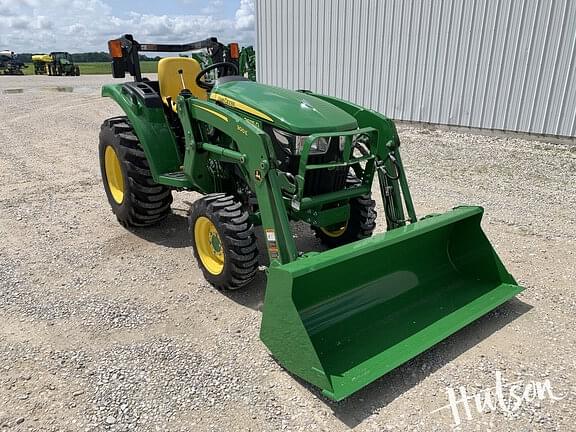 Image of John Deere 3025D Primary image